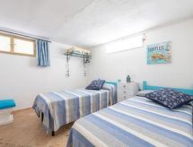 Vrijstaande woning aan zee in Chia, Sardinië - 25 meter tot het strand - thumbnail 6