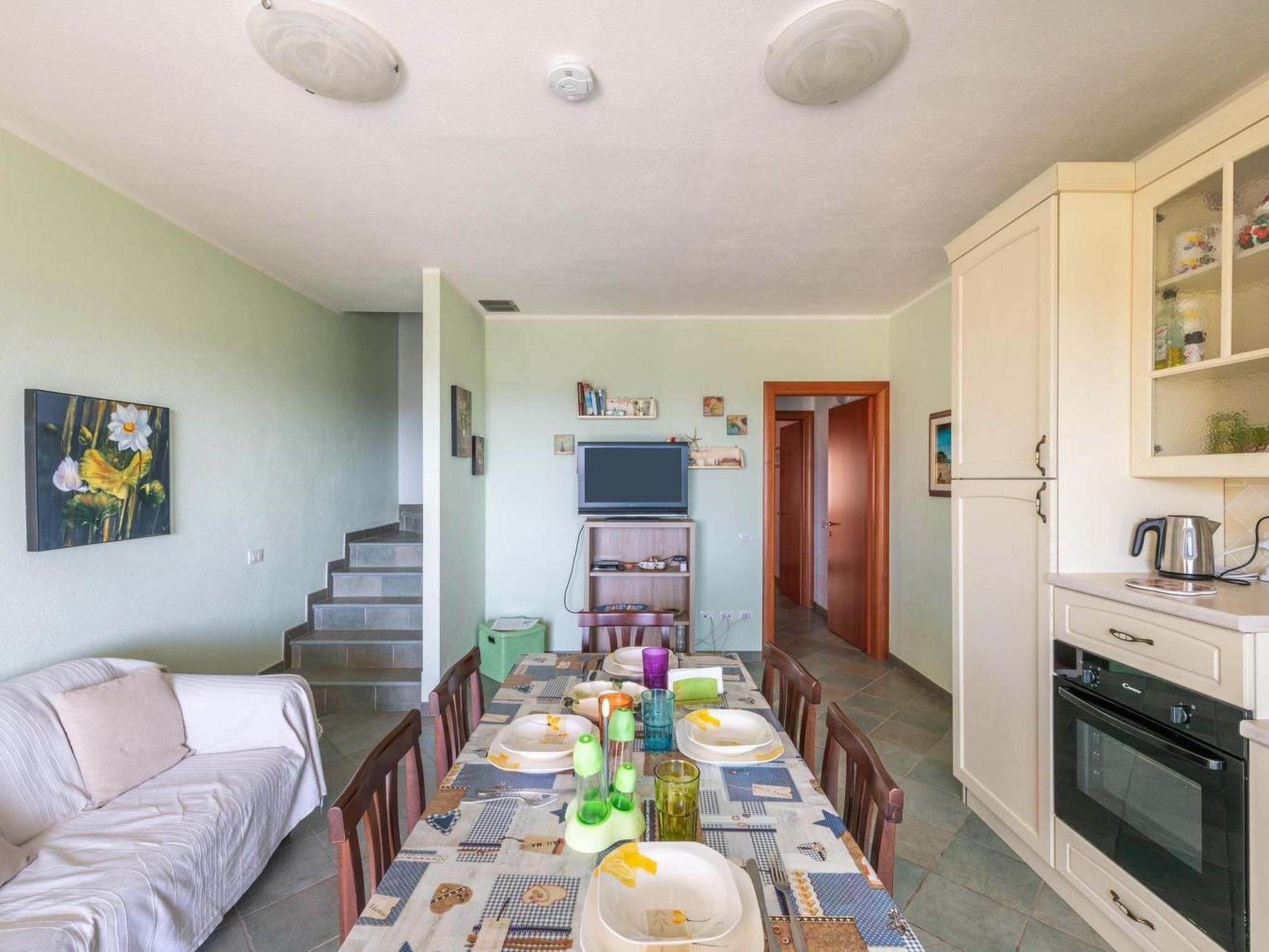 Haus mit Panoramablick in Chia in natürlicher Umgebung-Image-tags.info