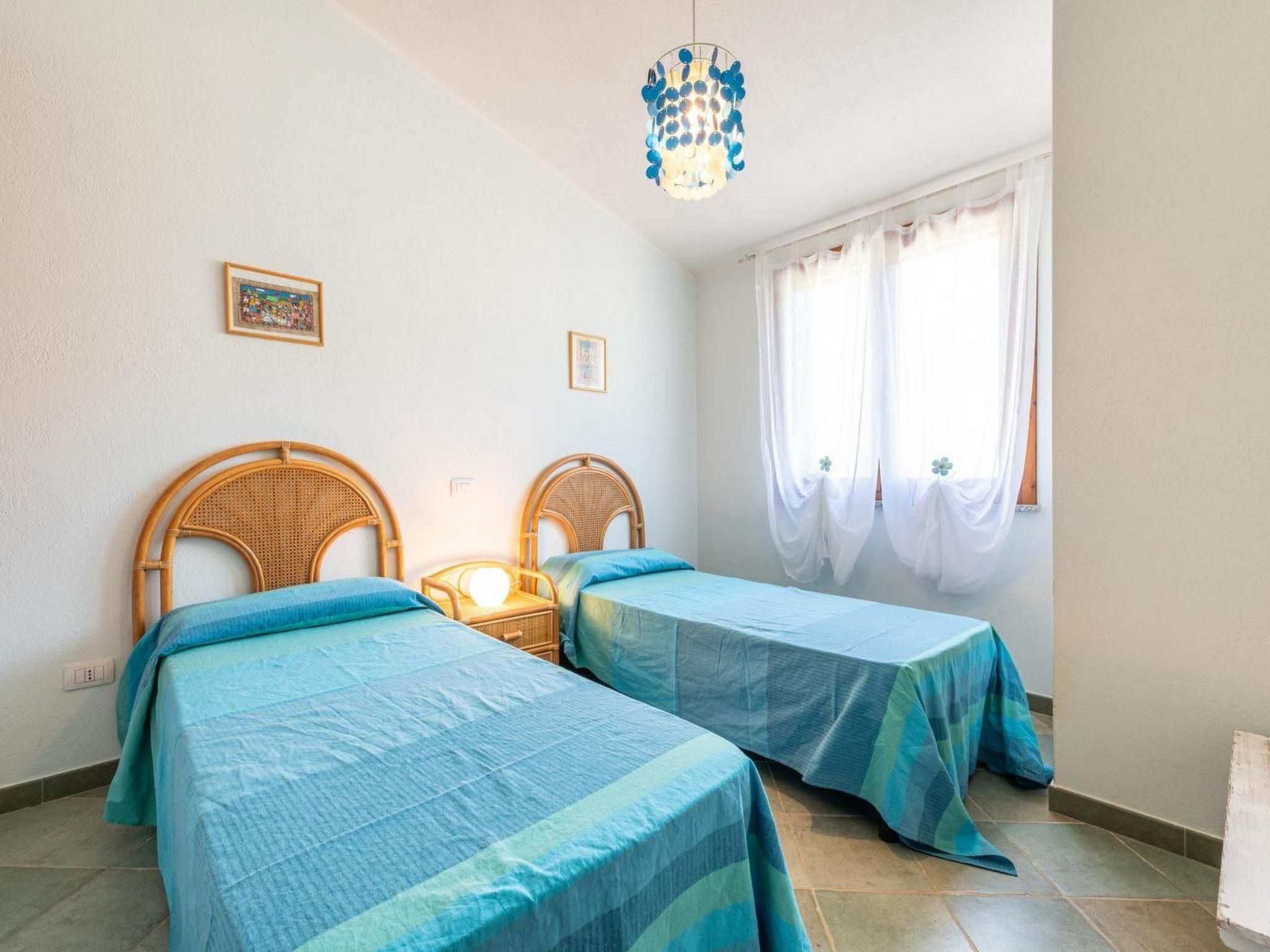 Haus mit Panoramablick in Chia in natürlicher Umgebung-Image-tags.info