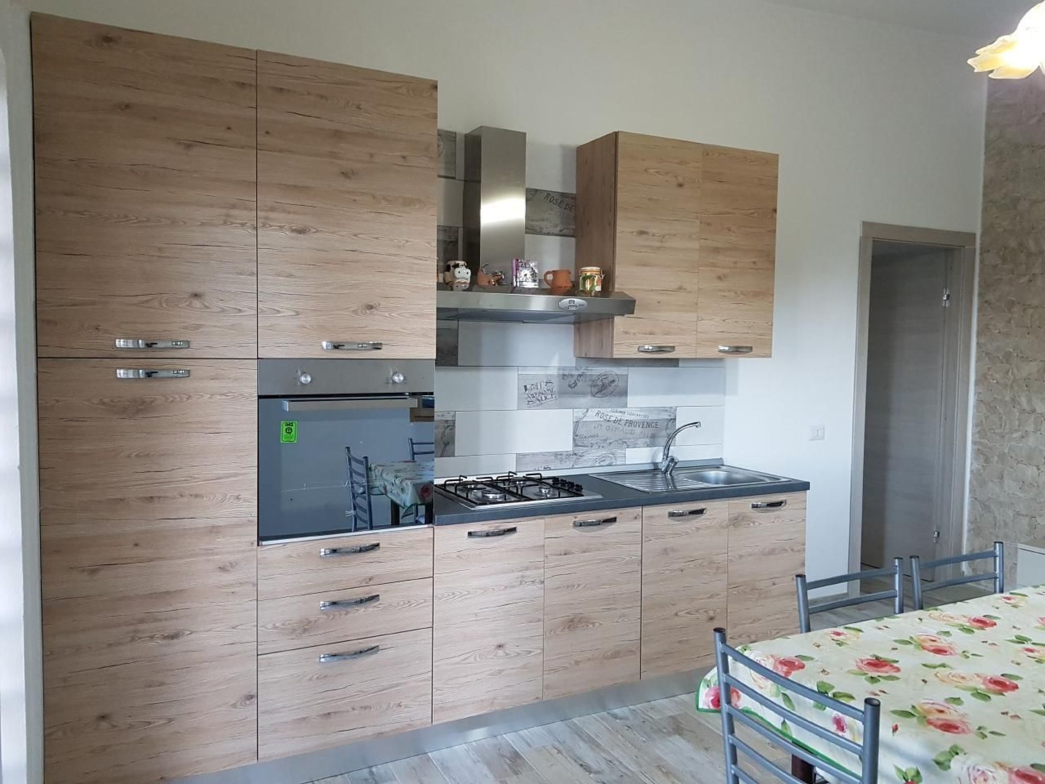 Tolles Ferienhaus in Pula mit Grill