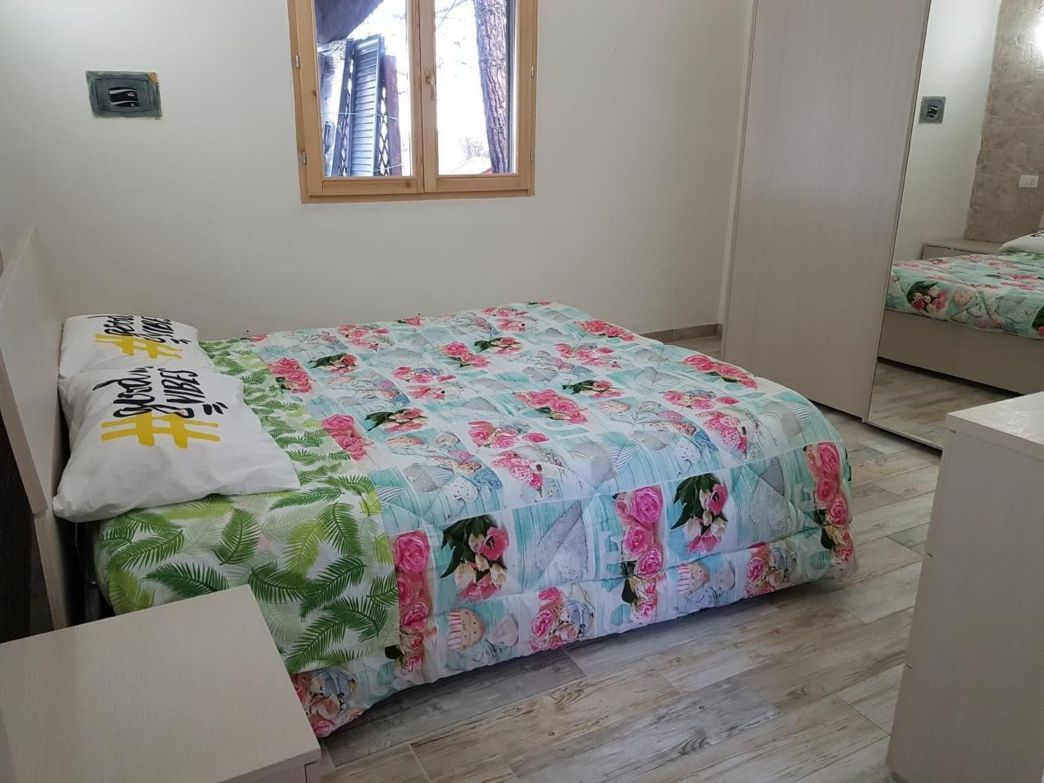 Tolles Ferienhaus in Pula mit Grill-Binnen