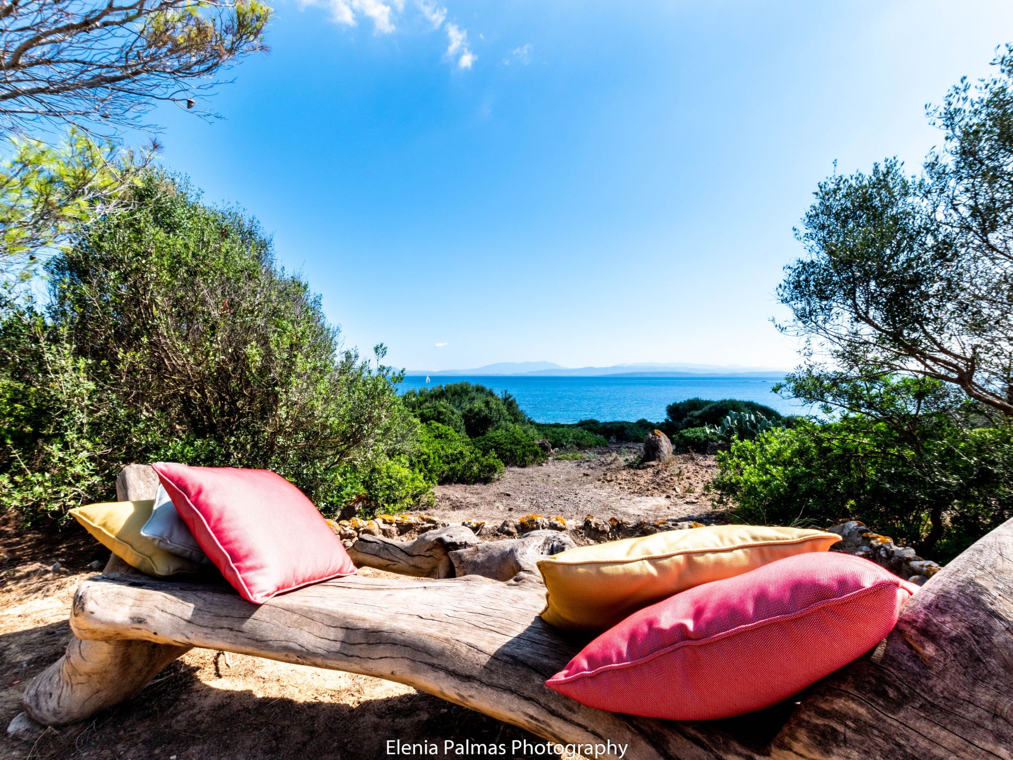 Haus in Sant'antioco mit überdachtem Parkplatz-Image-tags.info
