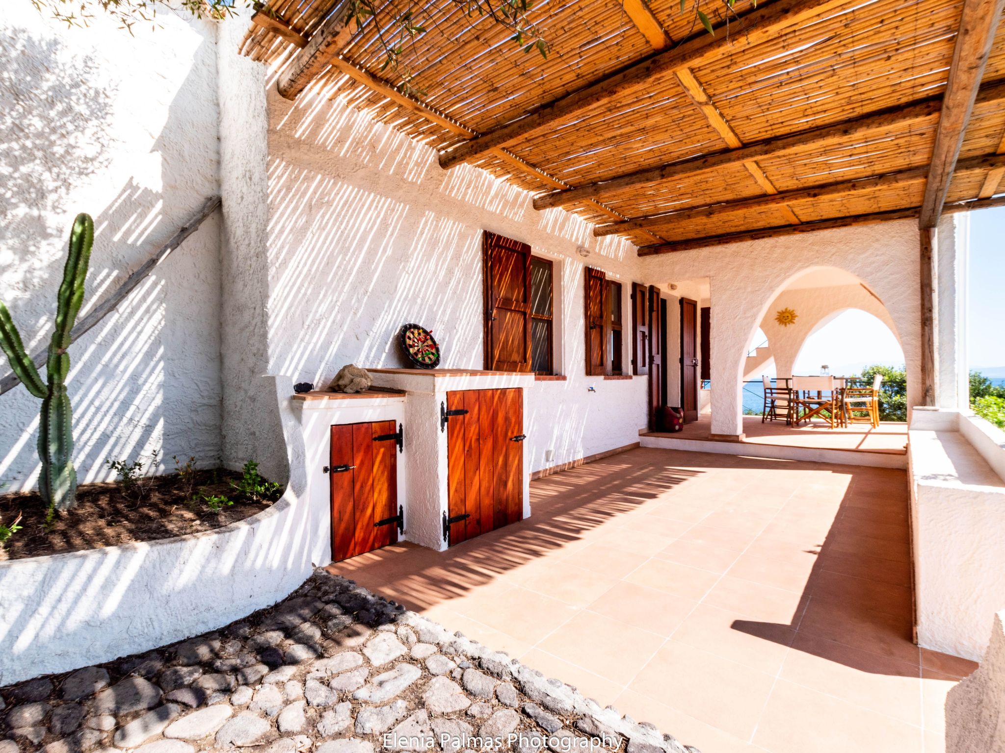 Haus in Sant'antioco mit überdachtem Parkplatz-Image-tags.info