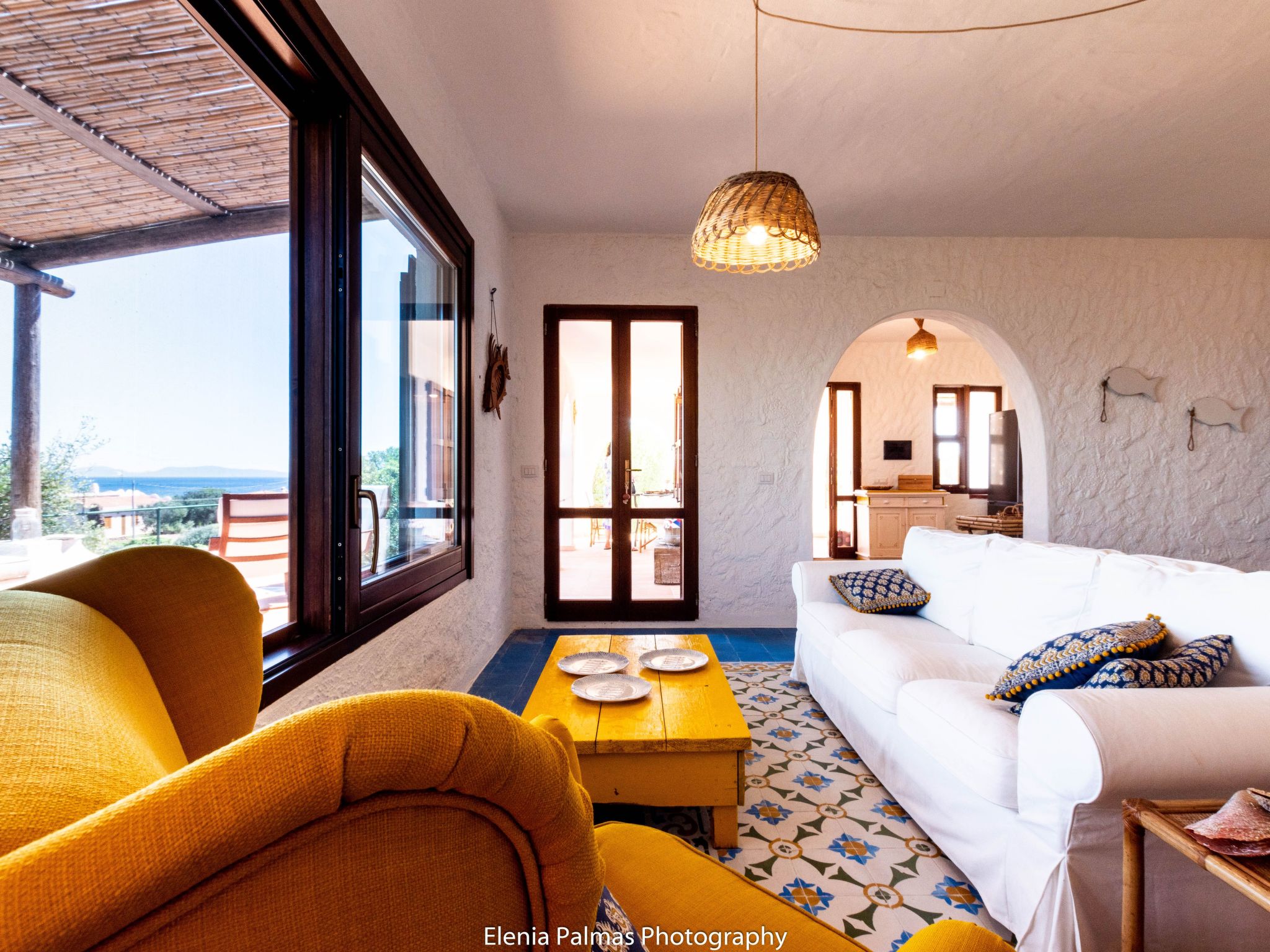 Haus in Sant'antioco mit überdachtem Parkplatz-Image-tags.info