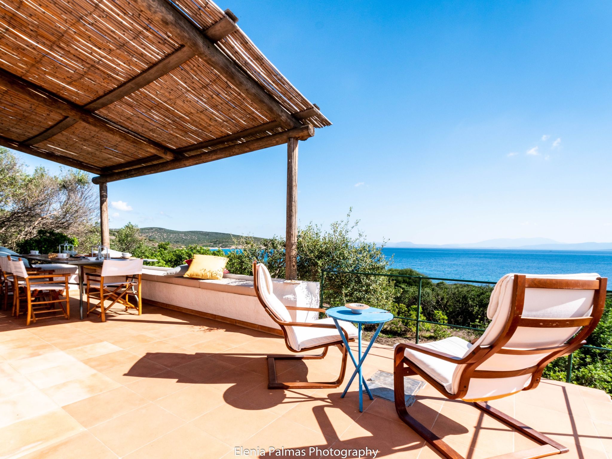 Vrijstaande villa op Sardinië met overdekte parking, vlakbij zee - foto 37