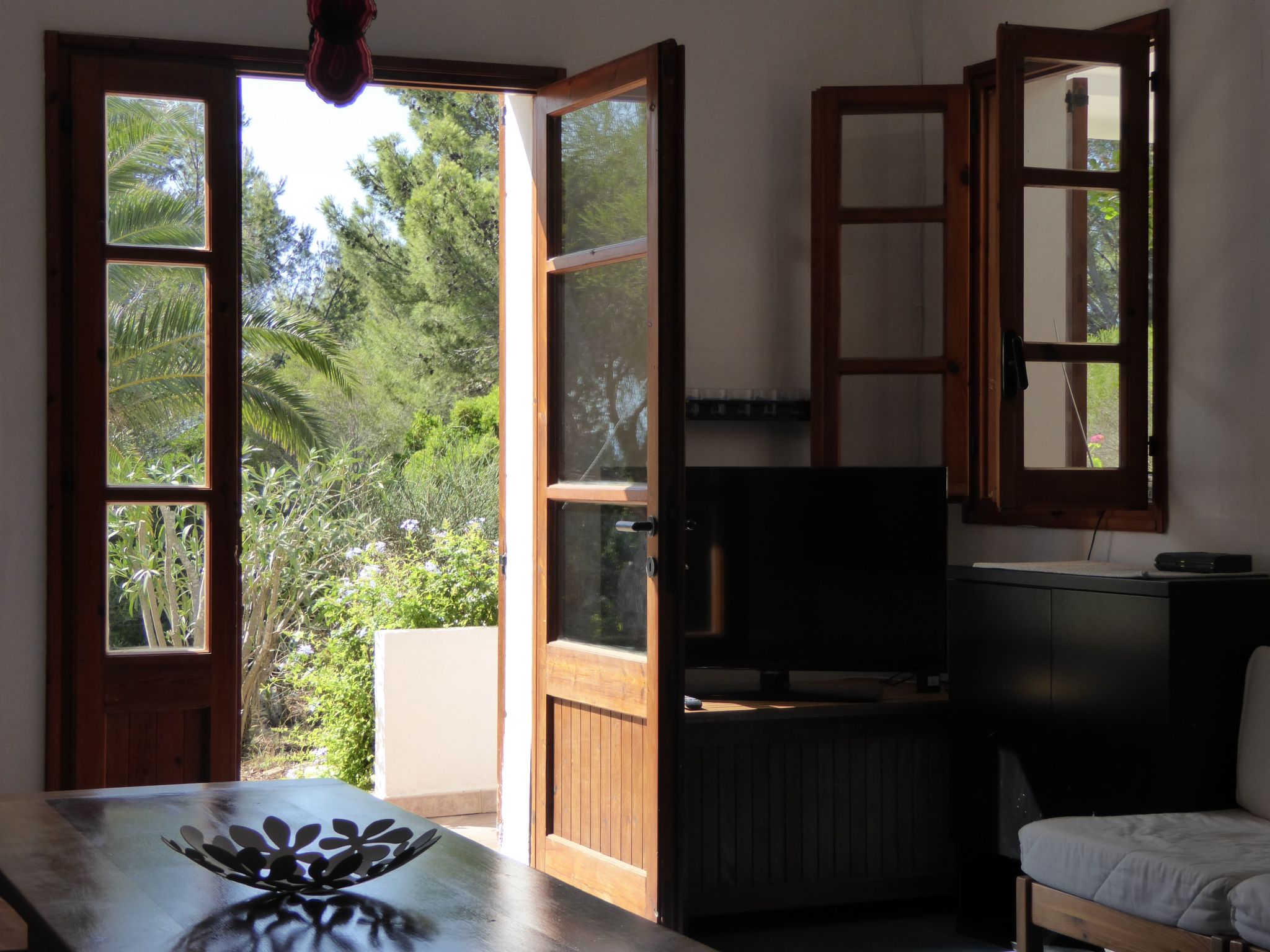 'Luciana' mit Wasserblick-Drinnen