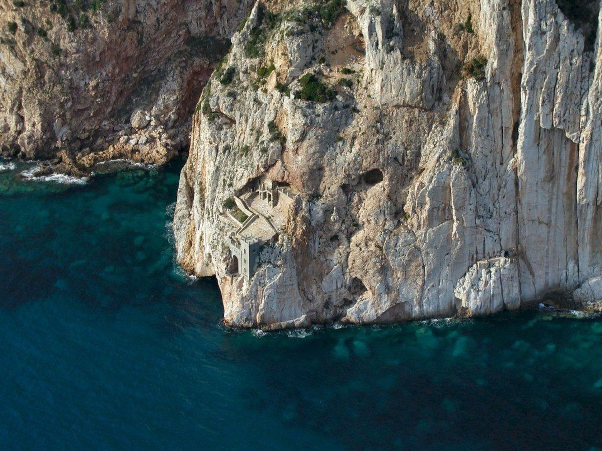 Haus 'Red Coral' mit Gemeinschaftspool-Image-tags.info