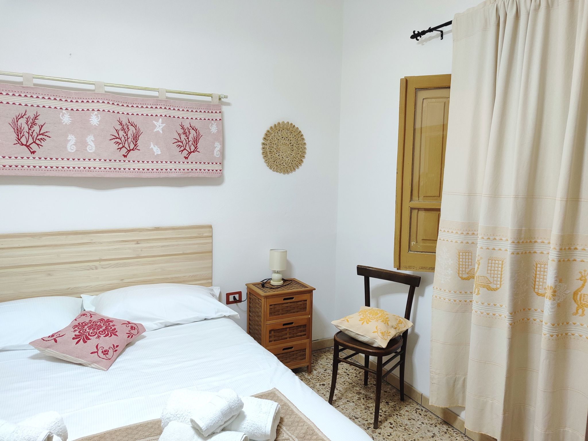 'Von Tziu Efisiu'-Image-tags.info