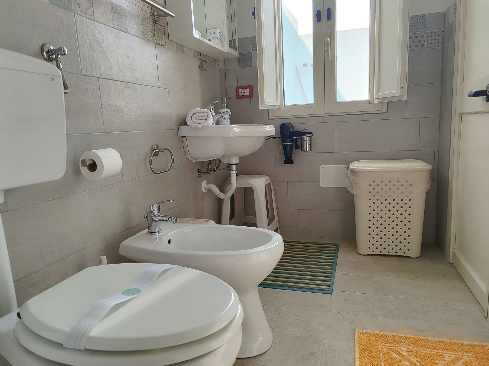 'Von Tziu Efisiu'-Image-tags.info