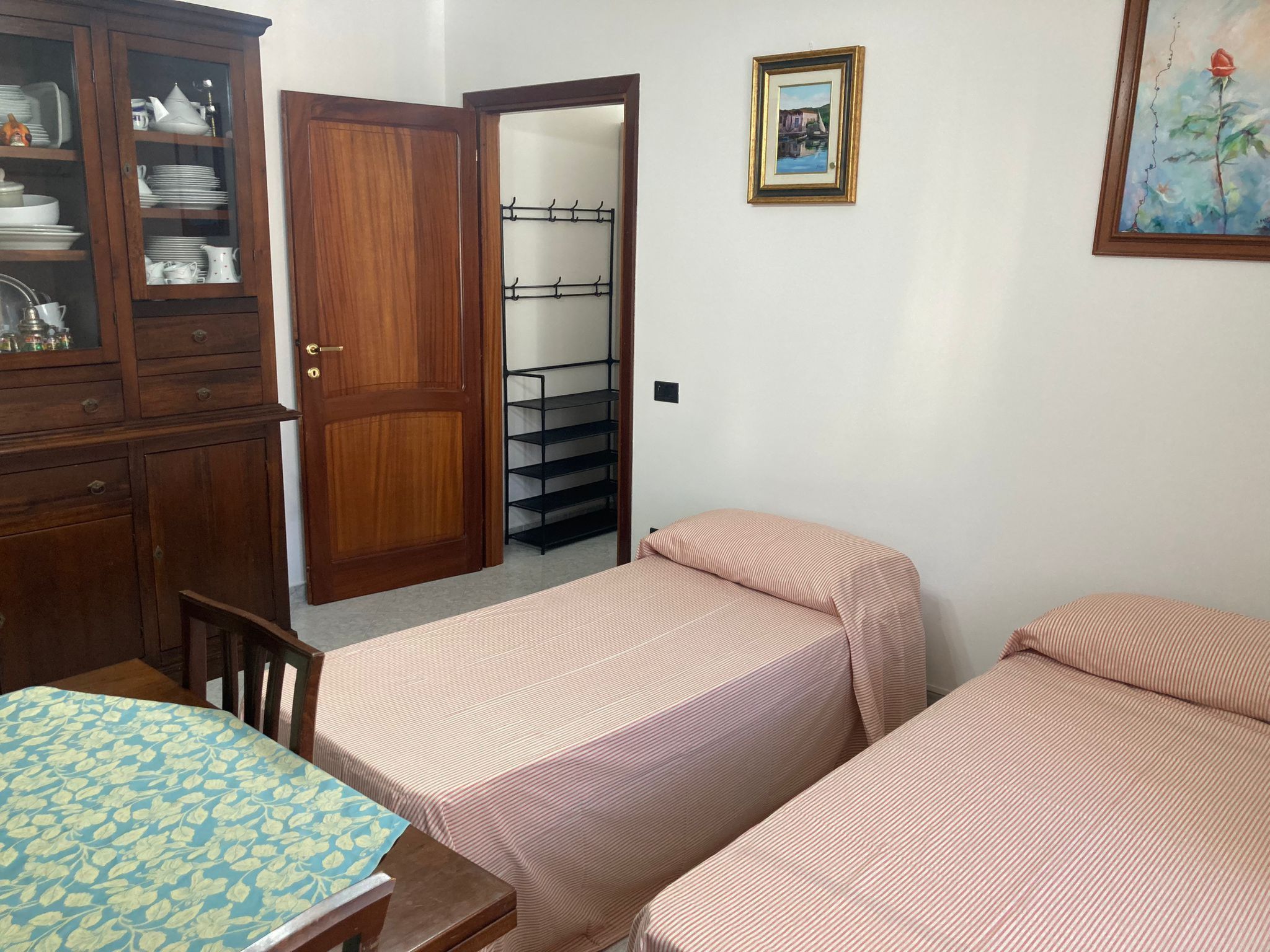 "Via Manin 13" mit Wi-Fi-Image-tags.info