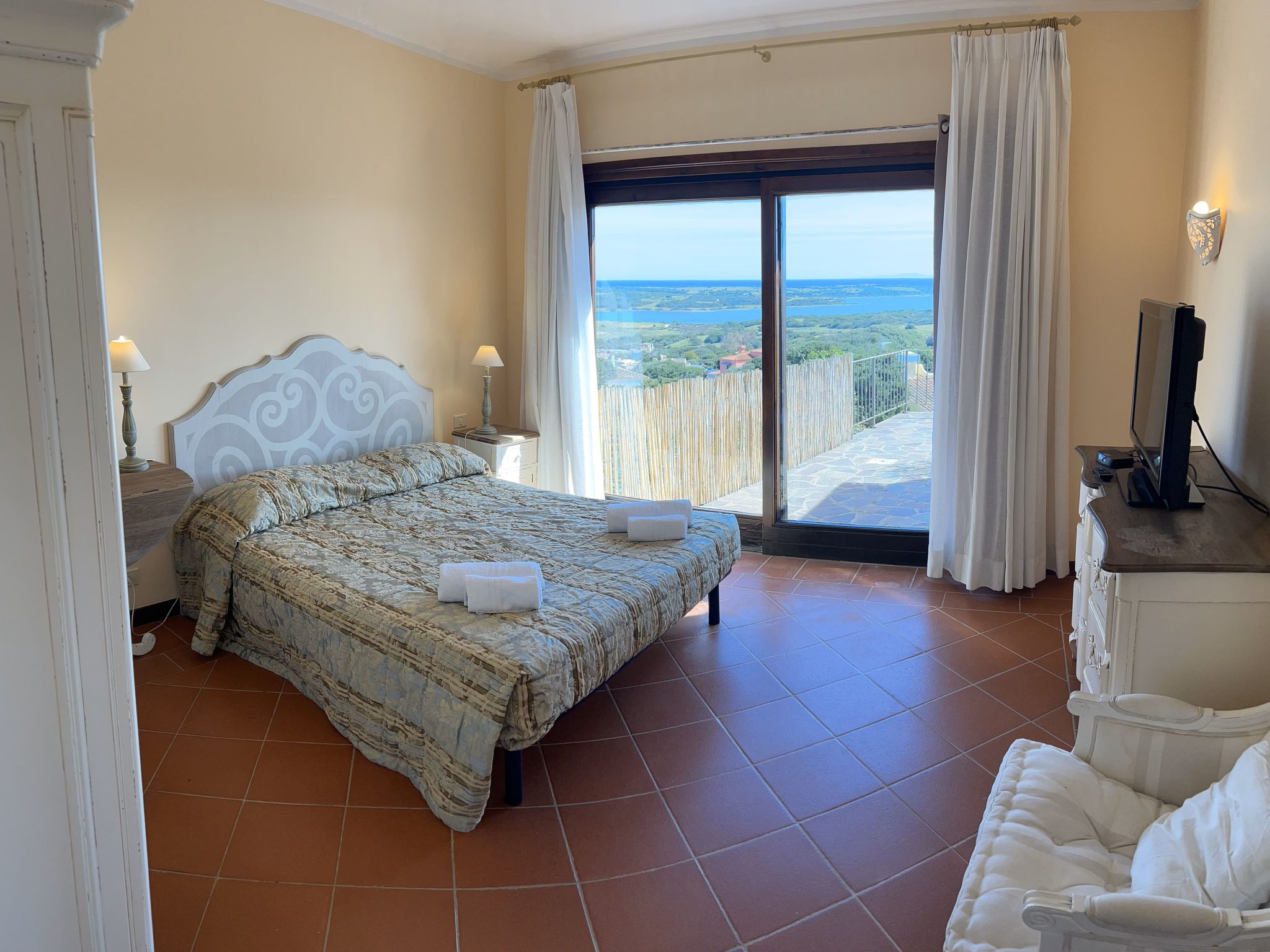 Villa Camilla-Image-tags.info