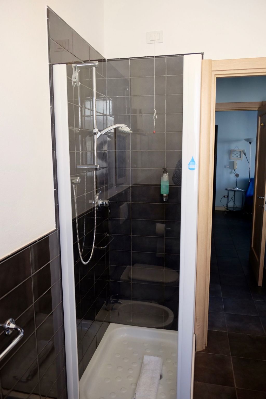 Superior Zwei-Zimmer-Wohnung-Image-tags.info