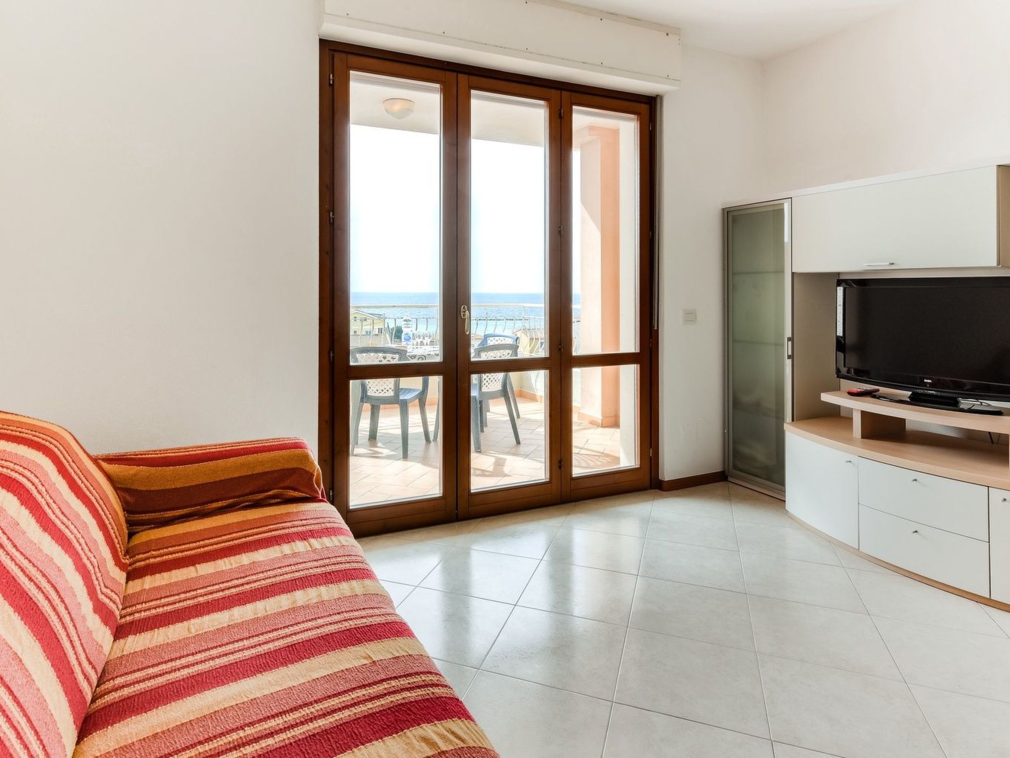 Favola-Image-tags.info