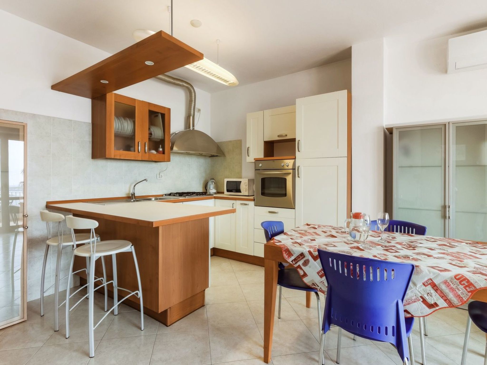 Favola-Image-tags.info