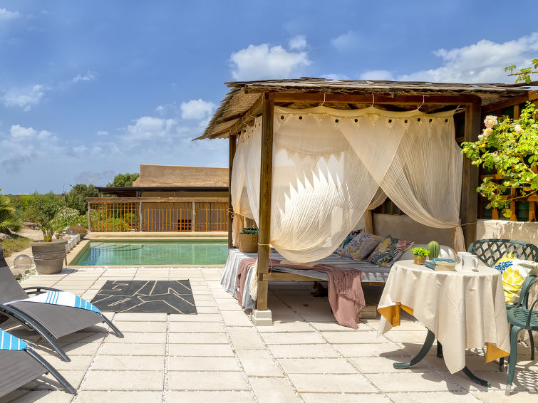 18-persoons villa in Alghero met privézwembad en whirlpool in Alghero