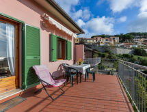 Knus appartement in Capoliveri met tuin, vlakbij het strand van Morcone - thumbnail 4