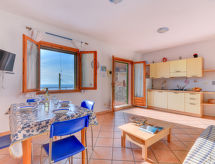 Knus appartement in Capoliveri met tuin, vlakbij het strand van Morcone - thumbnail 5