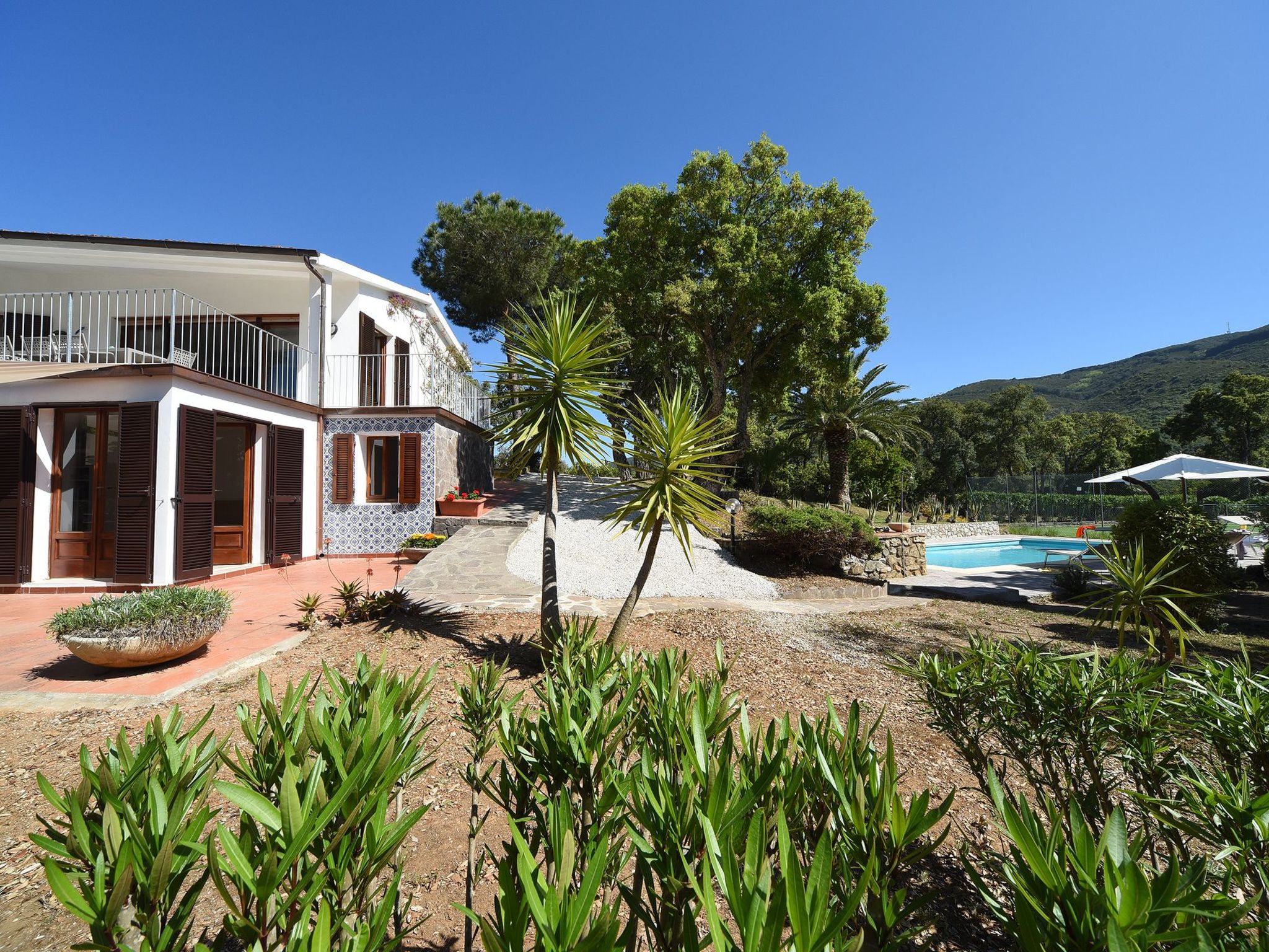 "Villa EnriMar" mit privatem Pool-Binnen