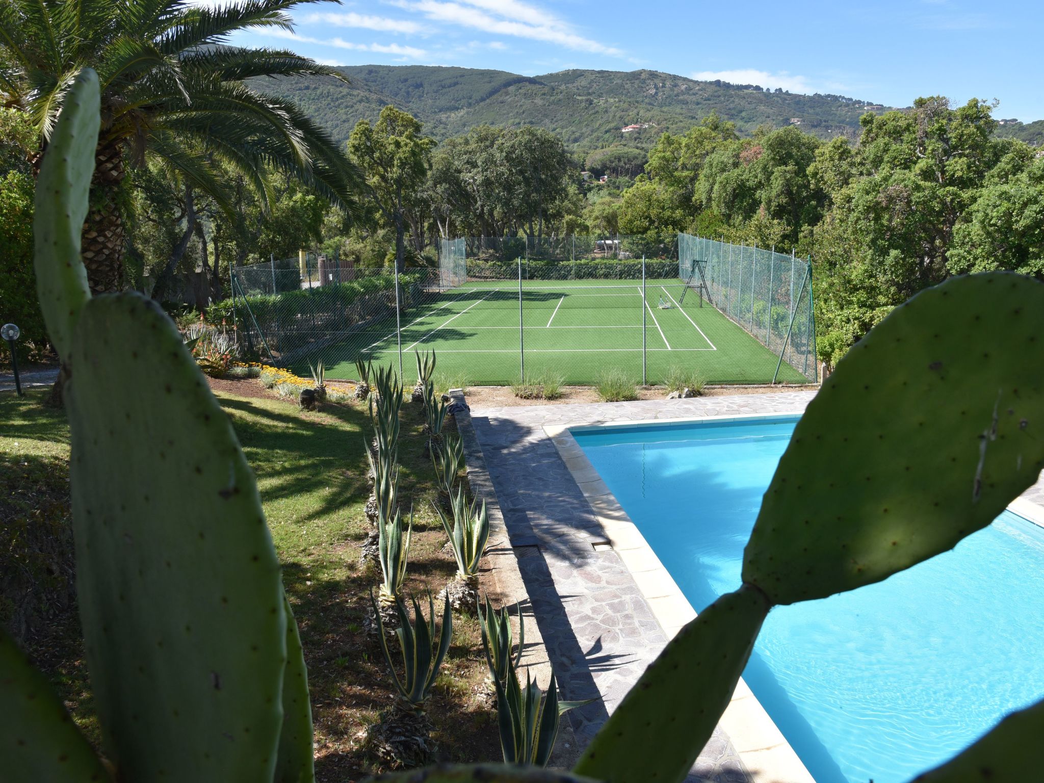 "Villa EnriMar" mit privatem Pool-Binnen