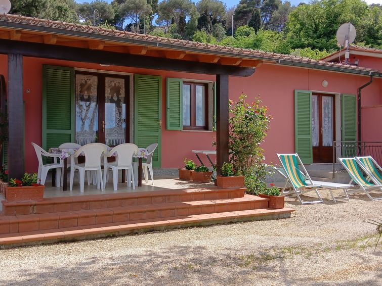 Ruim appartement voor 7 personen in Capoliveri in Capoliveri