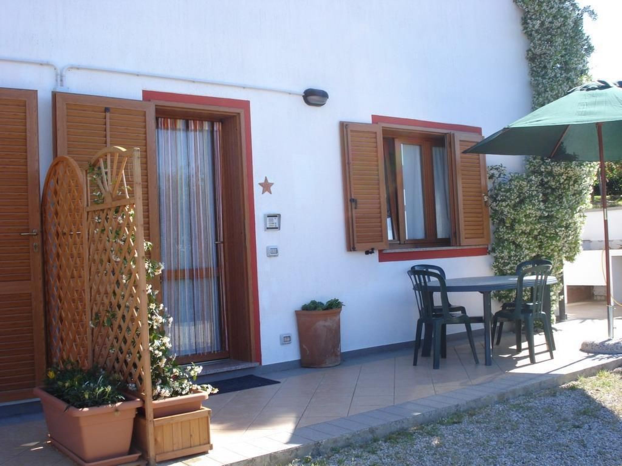 Appartement in Capoliveri mit Grill, Garten und Terrasse-Inside
