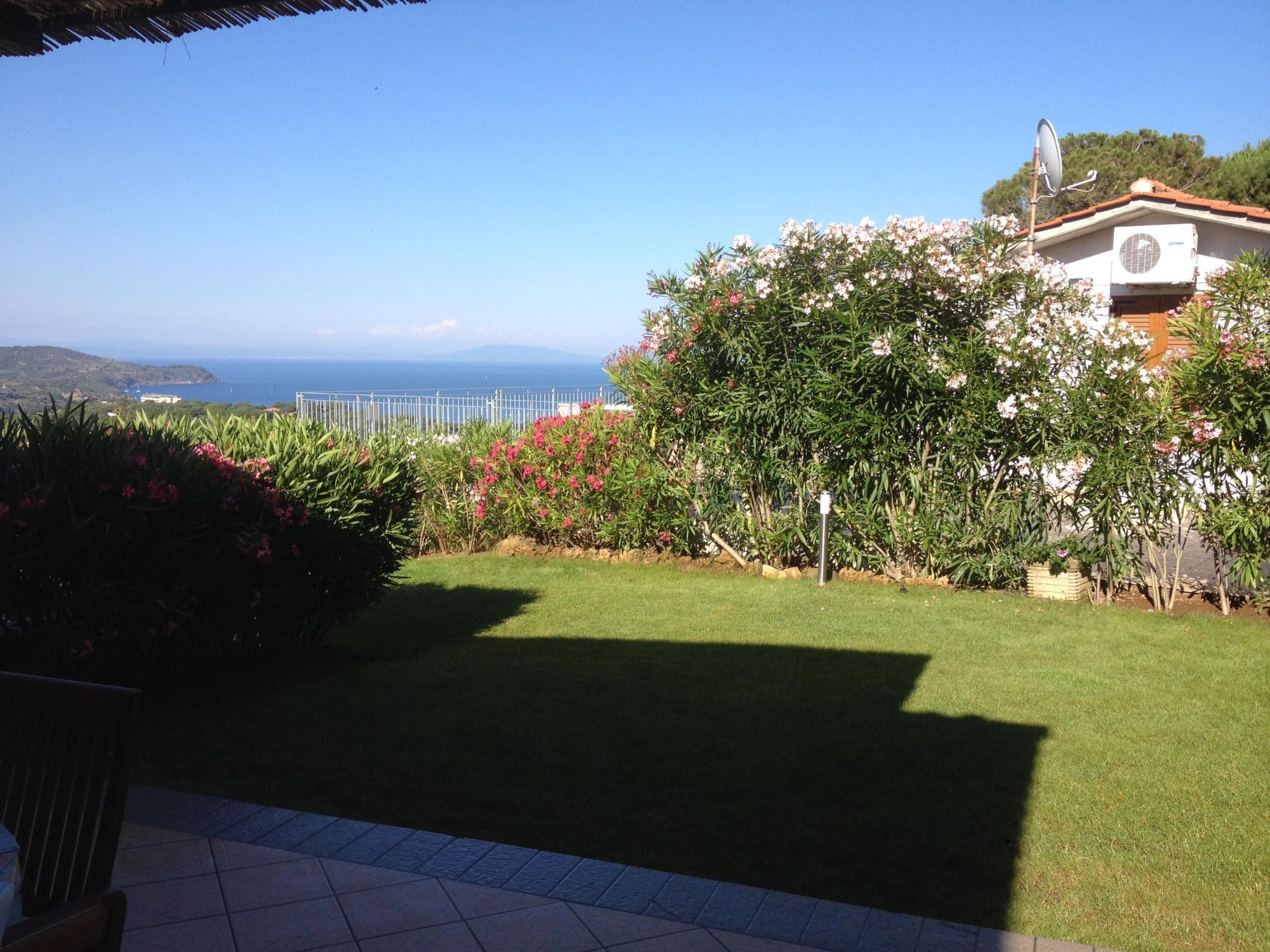 Appartement in Capoliveri mit Grill, Garten und Terrasse-Inside