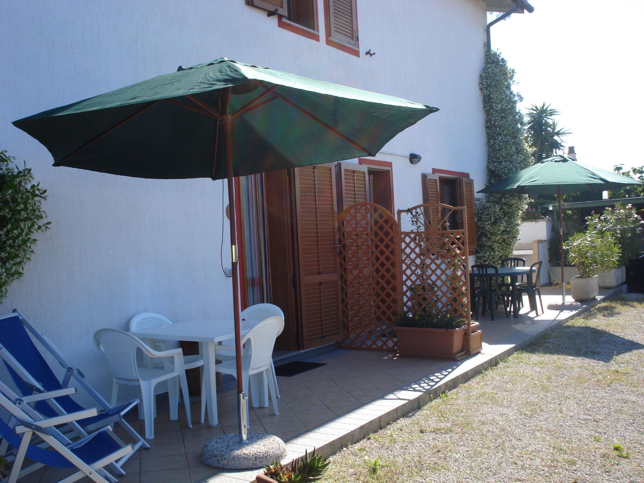 Gemütliches Appartement in Capoliveri mit Grill und Terrasse-Binnen
