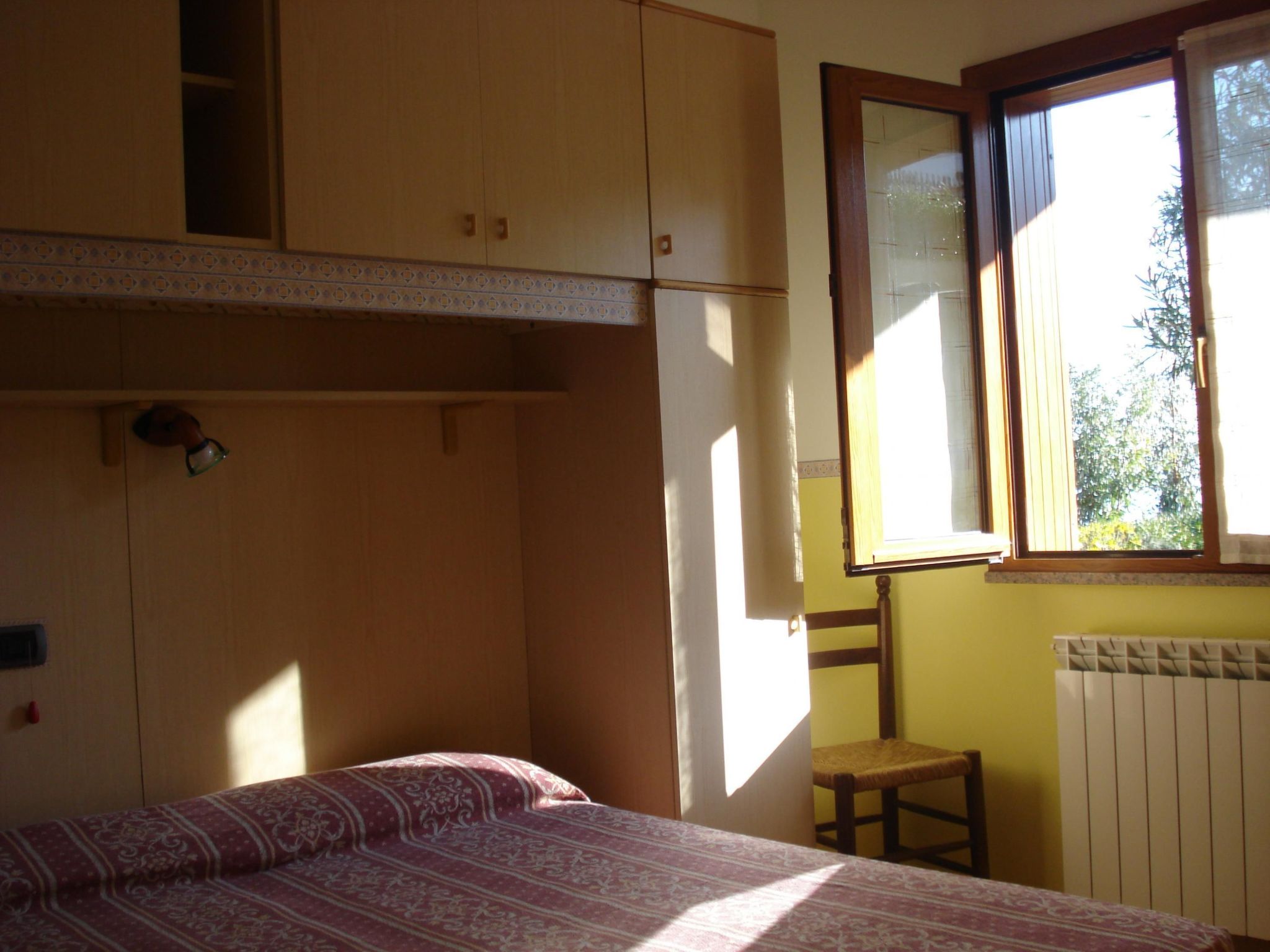 Gemütliches Appartement in Capoliveri mit Grill und Terrasse-Binnen