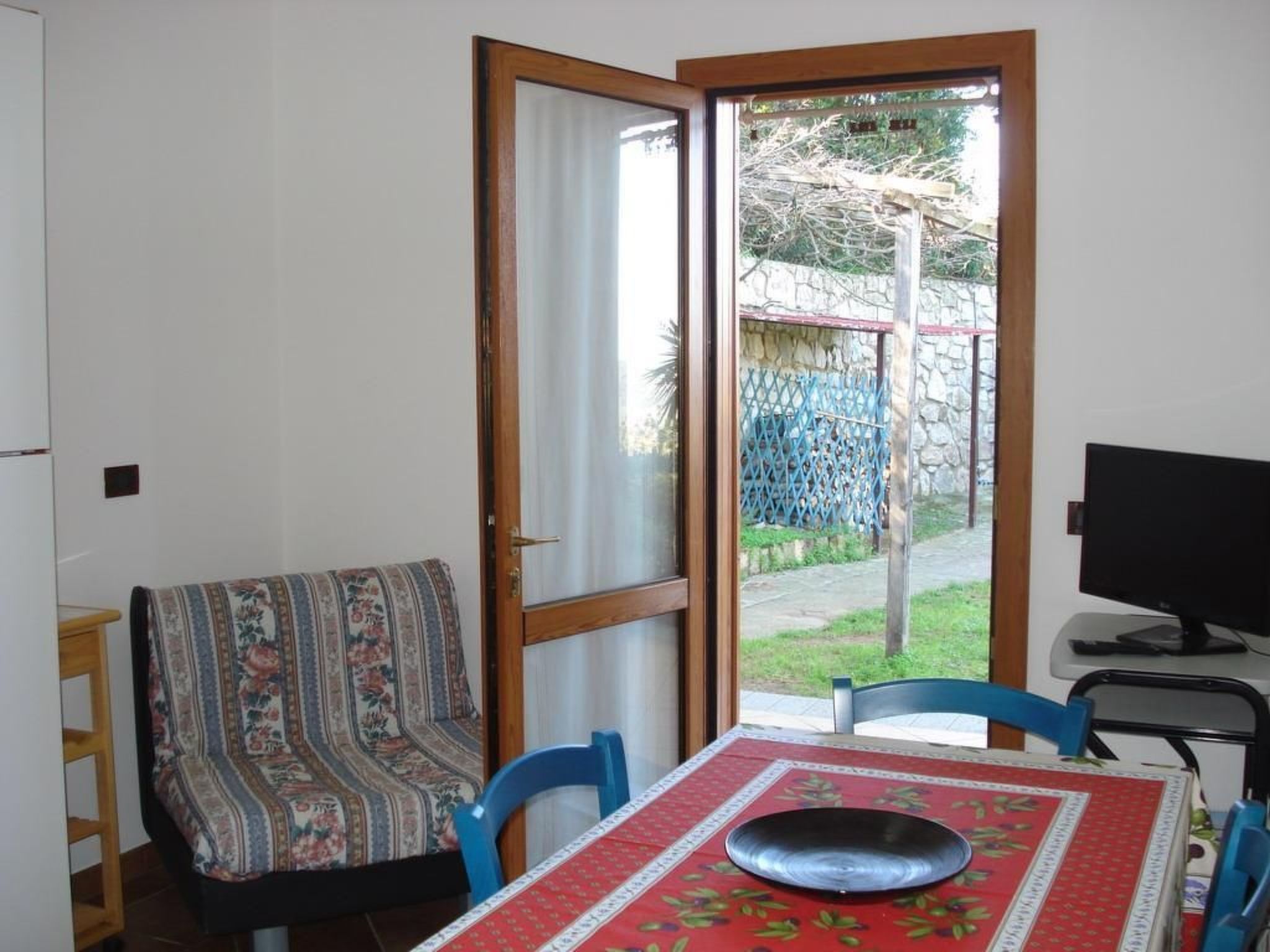 Gemütliches Appartement in Capoliveri mit Grill und Terrasse-Binnen