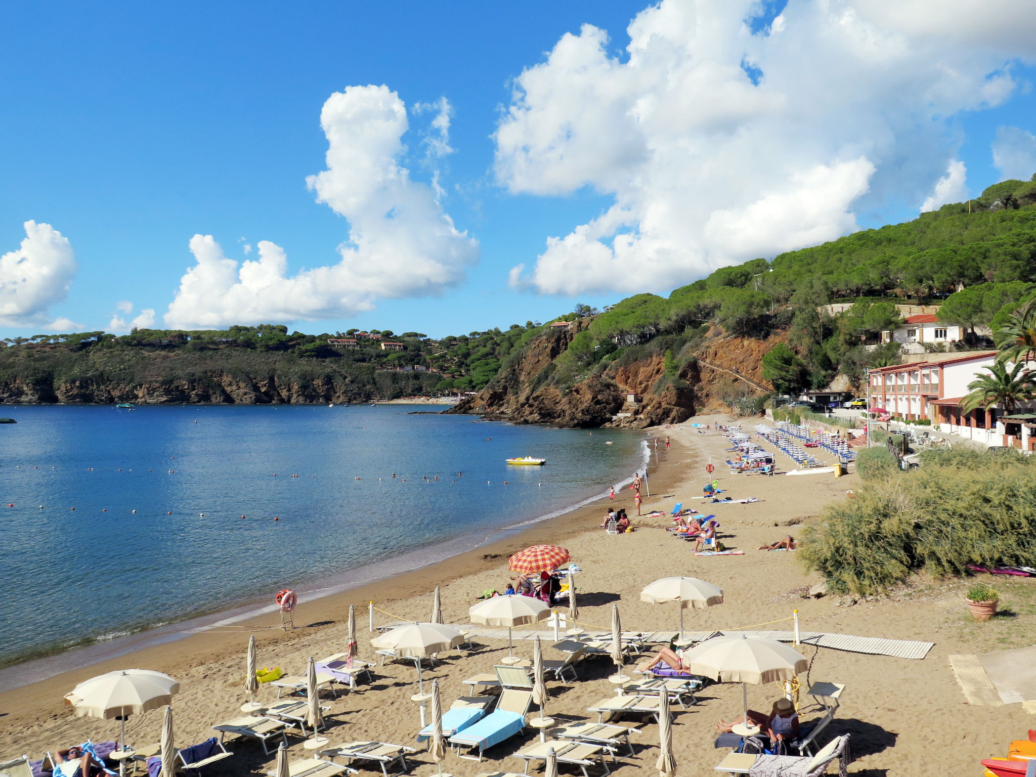 Photo of Wohnung mit Wasserblick