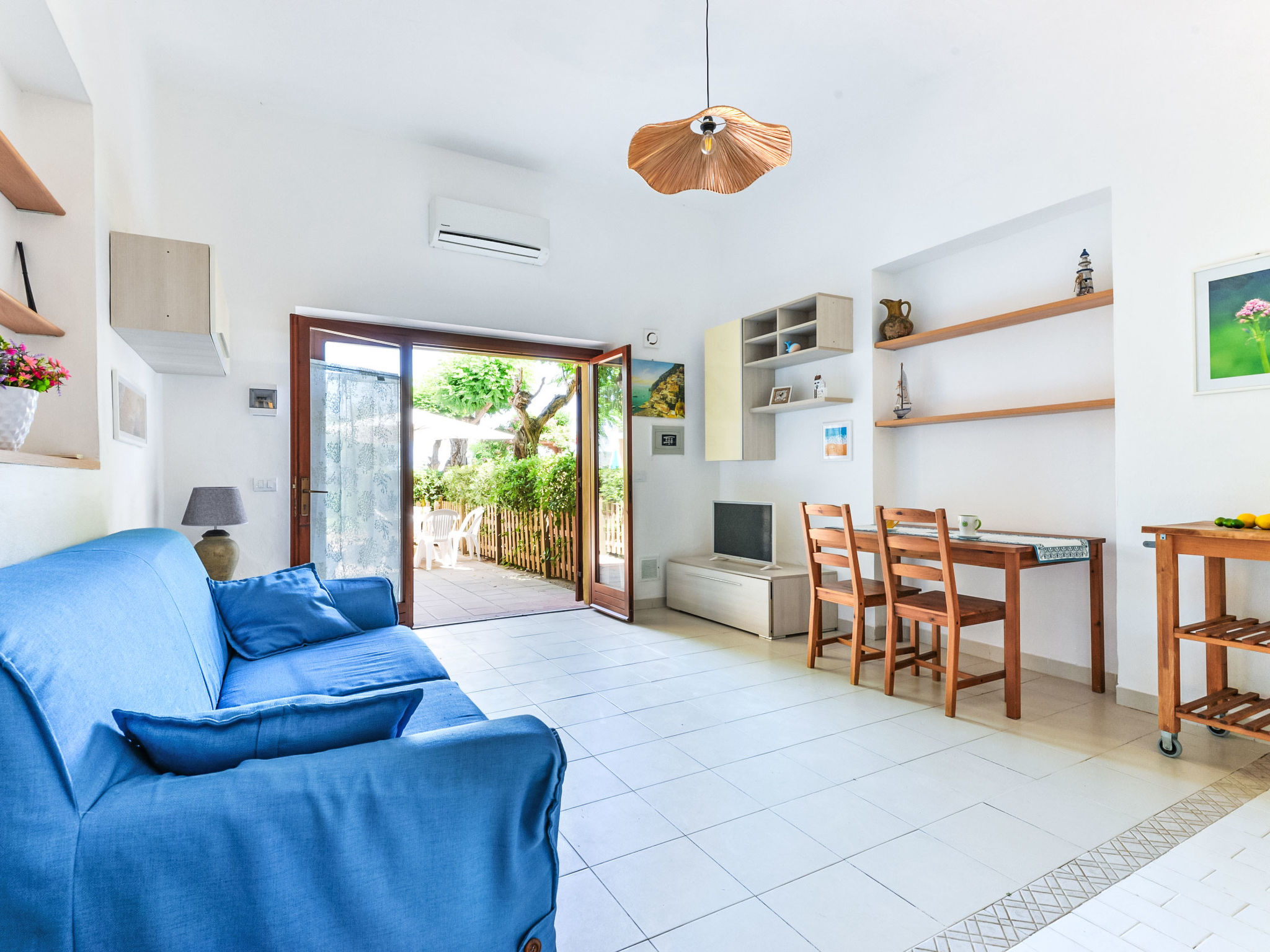 Stella di Mare Beach Apartment - Binnen