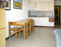 Elbamar Lacona 1: Gezellig appartement op 1,2 km van het strand van Elba - thumbnail 3