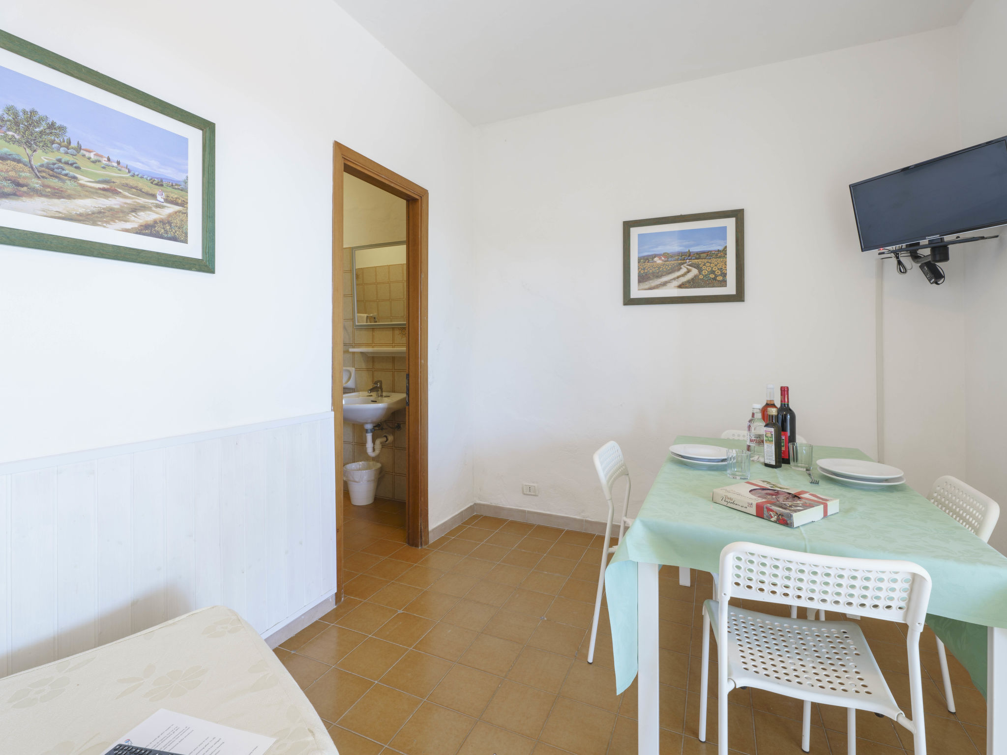 Photo of Elbamar Lacona 2