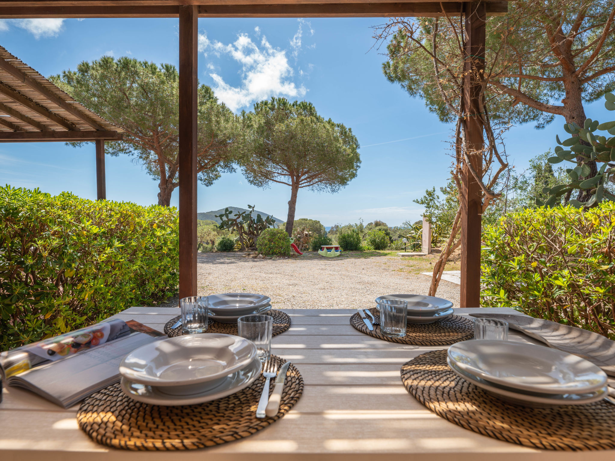 Photo of Elbamar Lacona 2