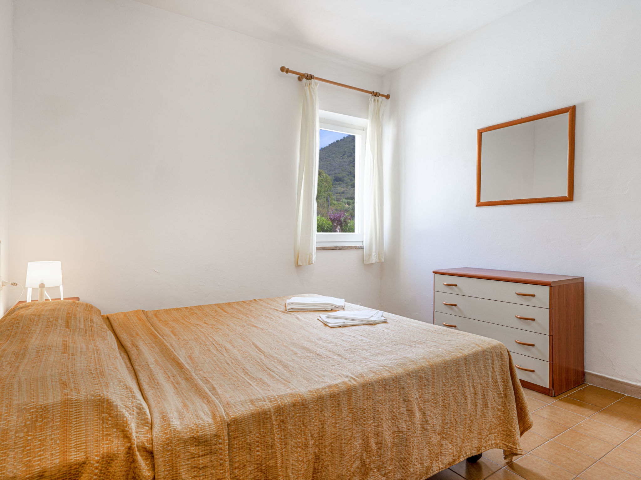 Photo of Elbamar Lacona 2