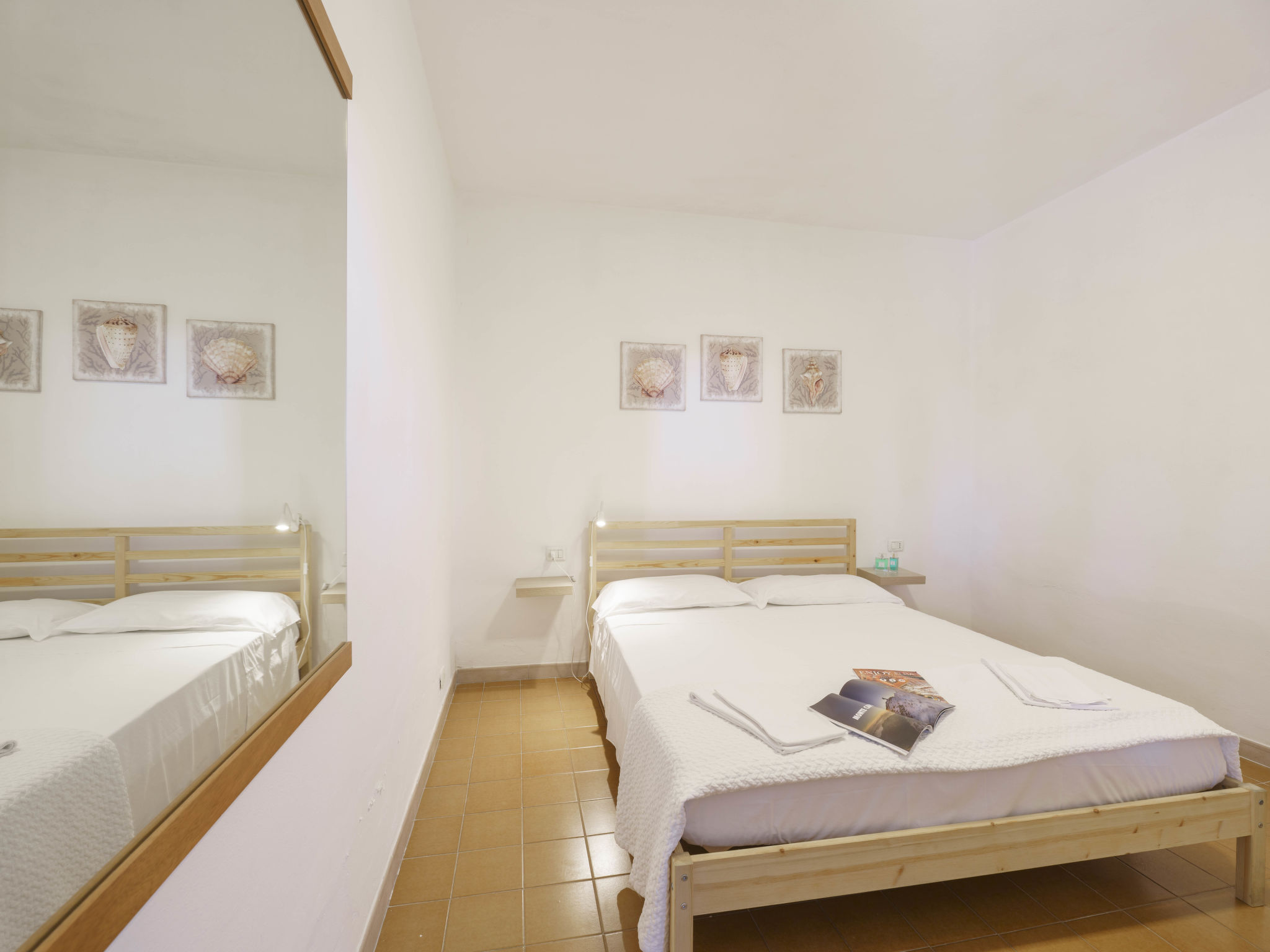 Photo of Elbamar Lacona 2