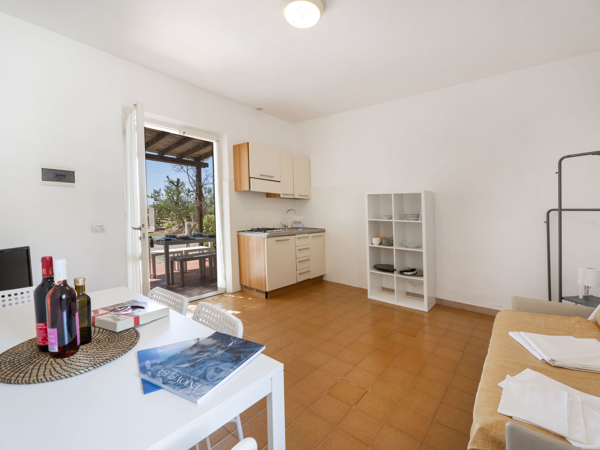 Photo of Elbamar Lacona 2