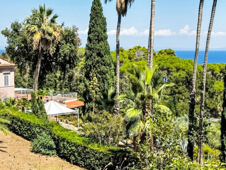 6-persoons appartement met zeezicht in Rio Marina in Rio Marina