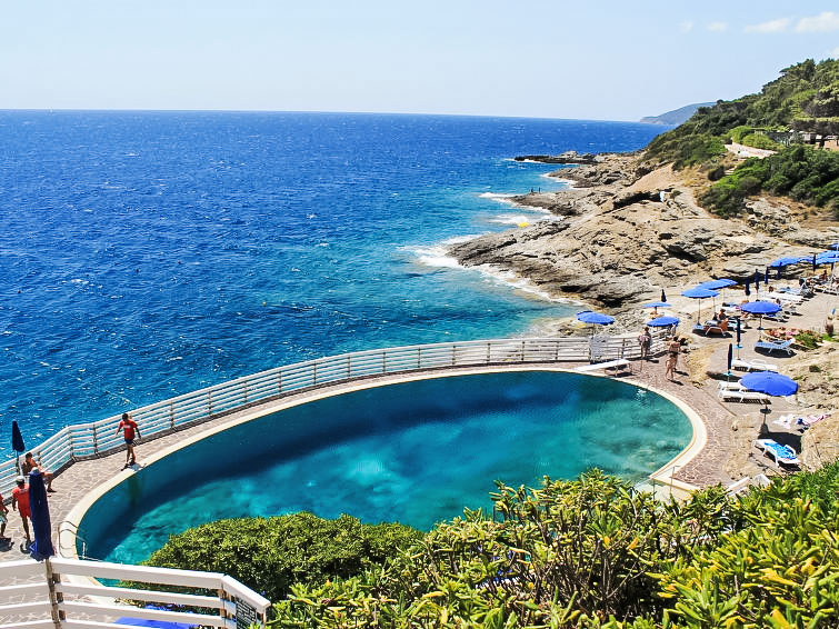 Search and Stay destination Capo D'arco, Toscana - Italy from AU$ 193. Capo d'Arco