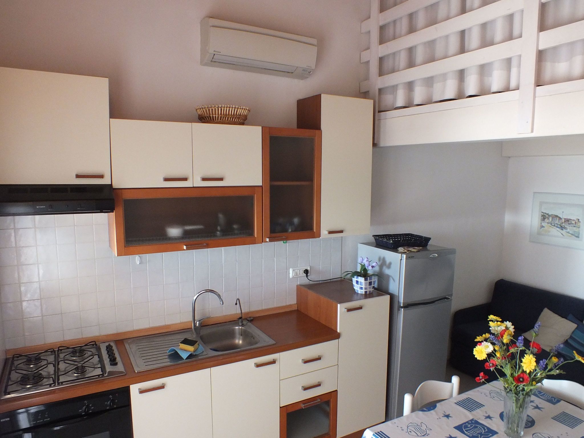 TERRASSENWOHNUNG MIT MEERBLICK-Image-tags.info