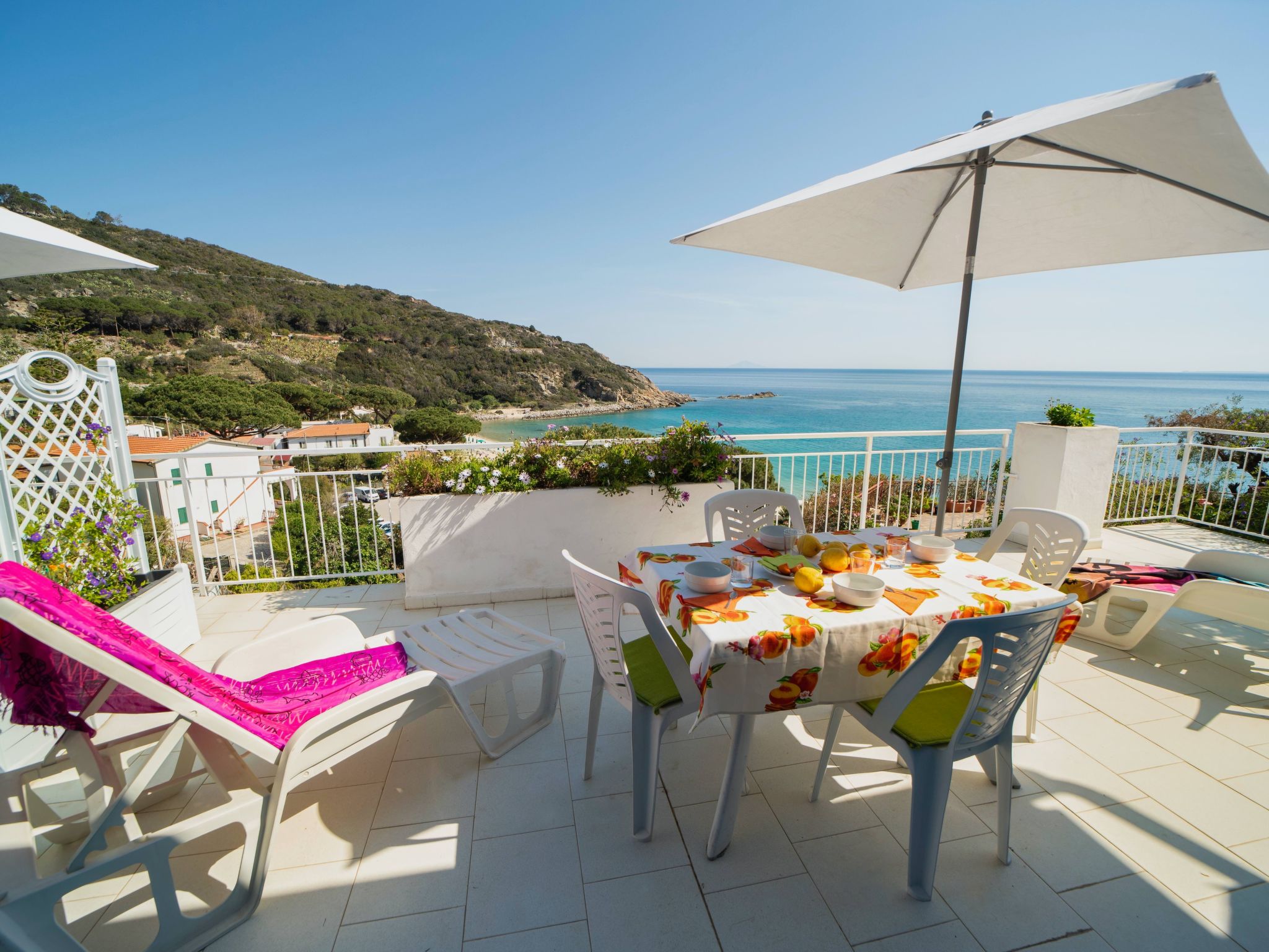 Appartement mit Meerblick-Image-tags.info