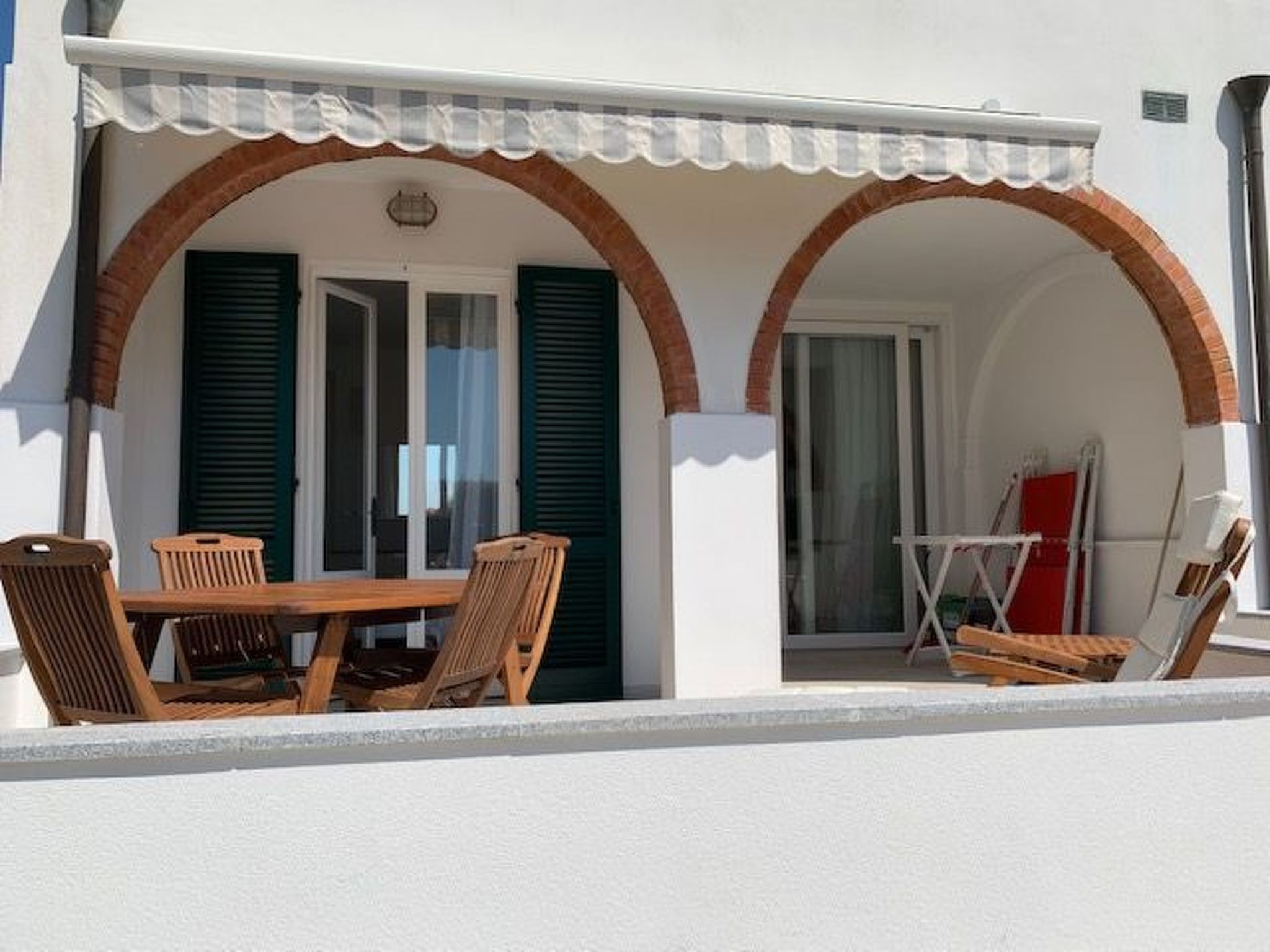 APPARTEMENT MIT MEERBLICK