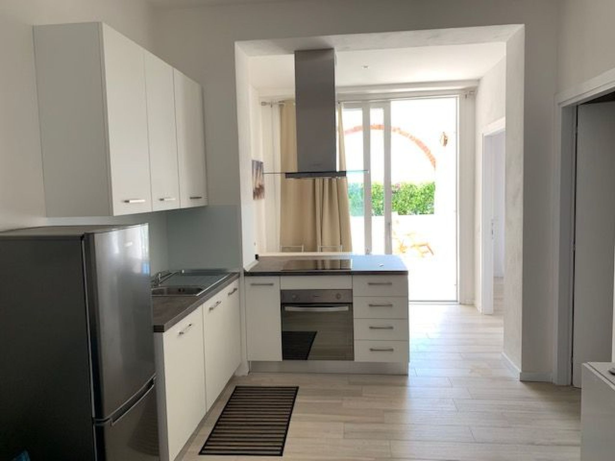 APPARTEMENT MIT MEERBLICK-Image-tags.info