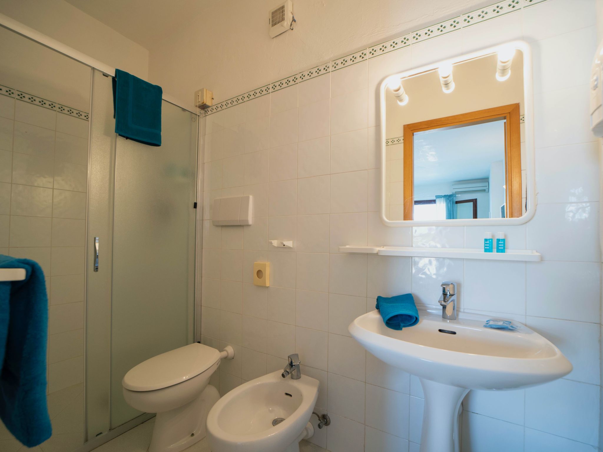 Appartement mit Meerblick-Image-tags.info