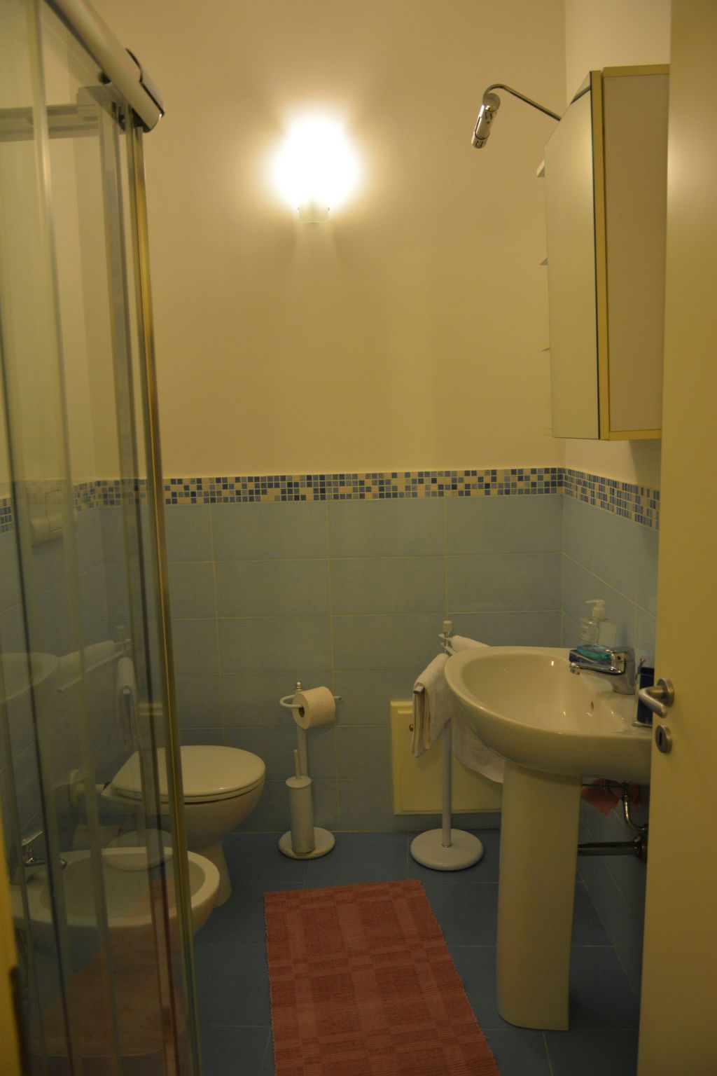 Photo of Wohnung mit Balkon