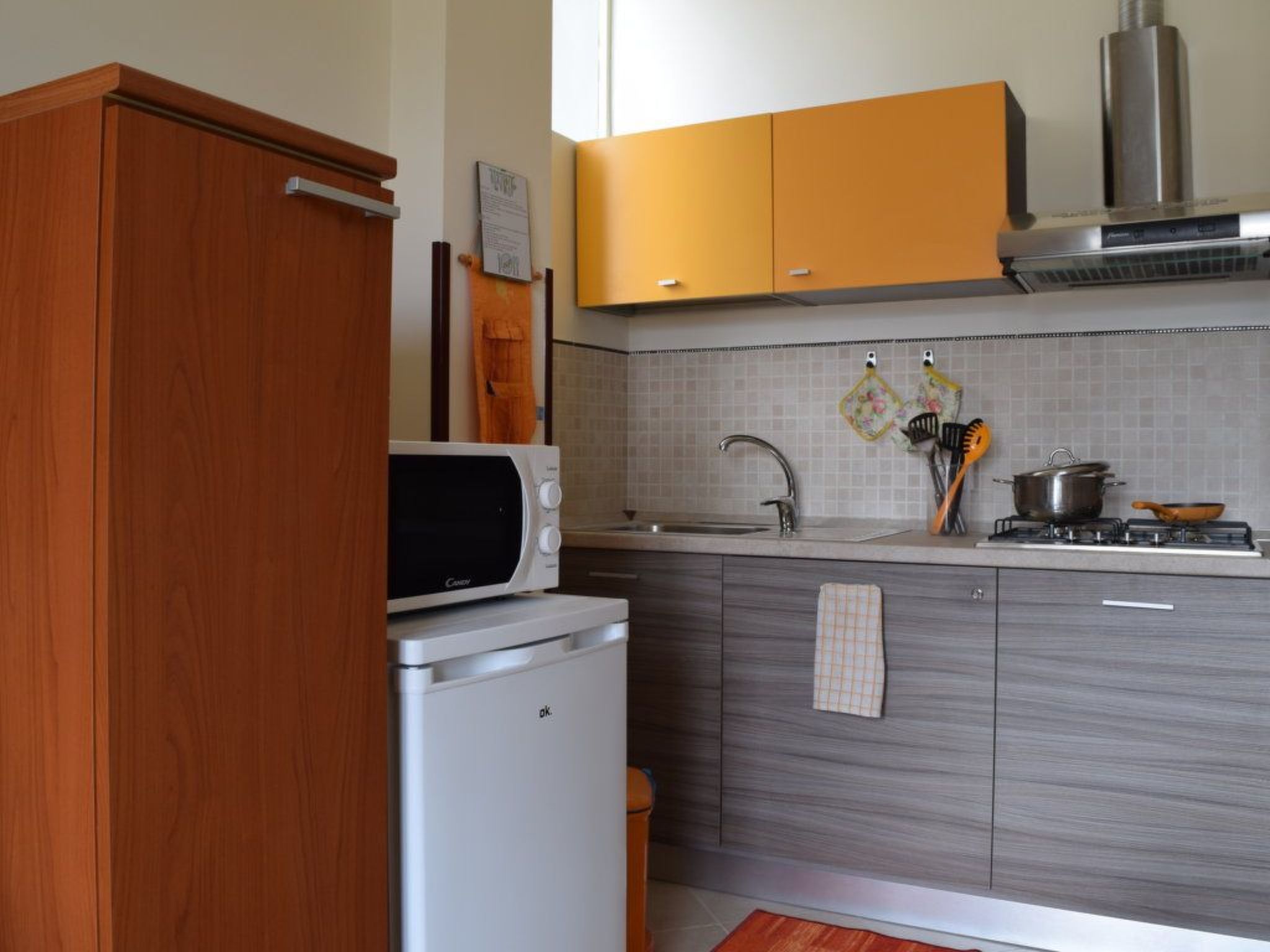 Wohnung im Stadtzentrum von Palermo, nur einen Steinwurf vom Teatro Massimo ent-Binnen