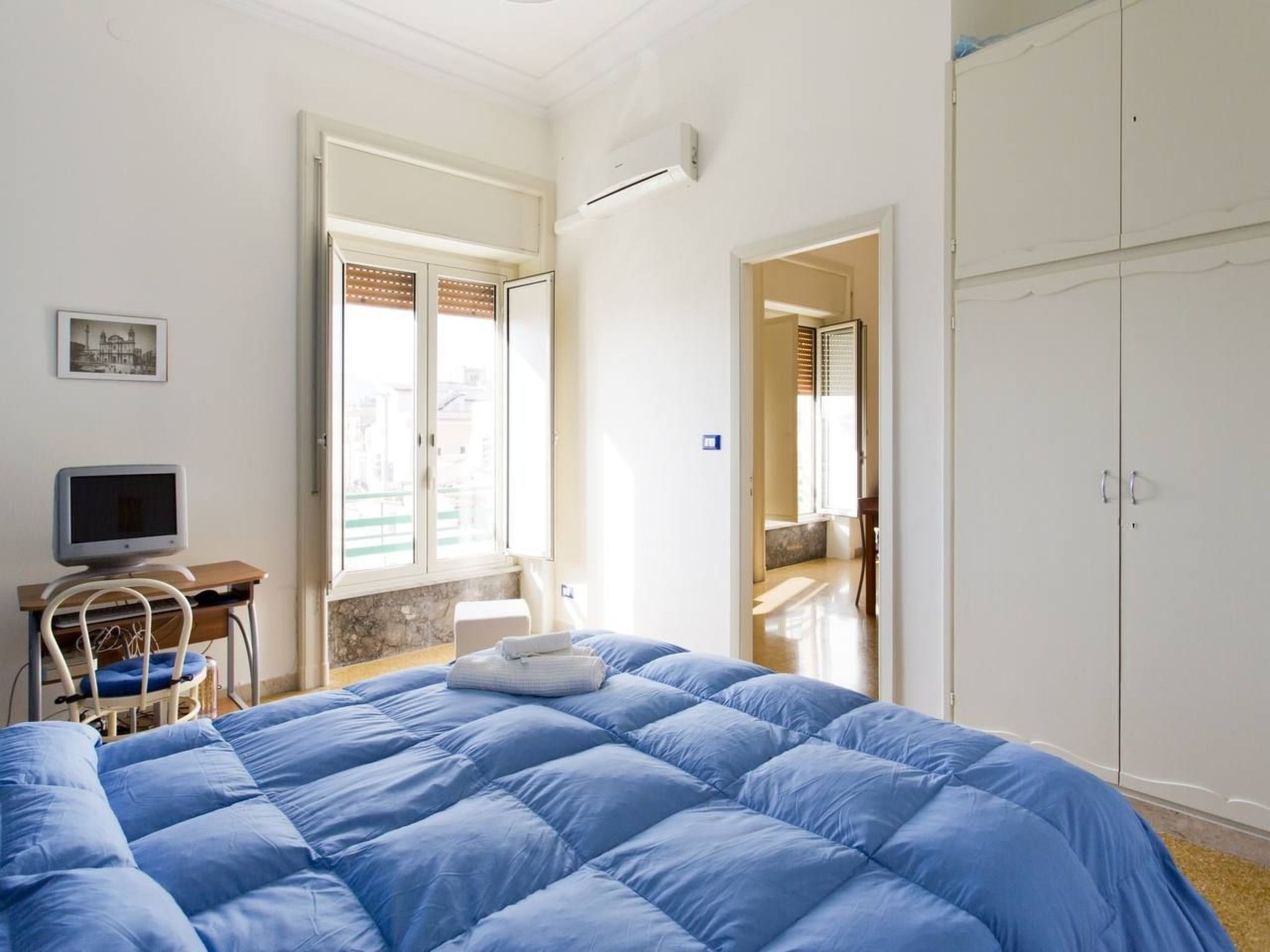 Wohnung im Stadtzentrum von Palermo, nur einen Steinwurf vom Teatro Massimo ent-Binnen