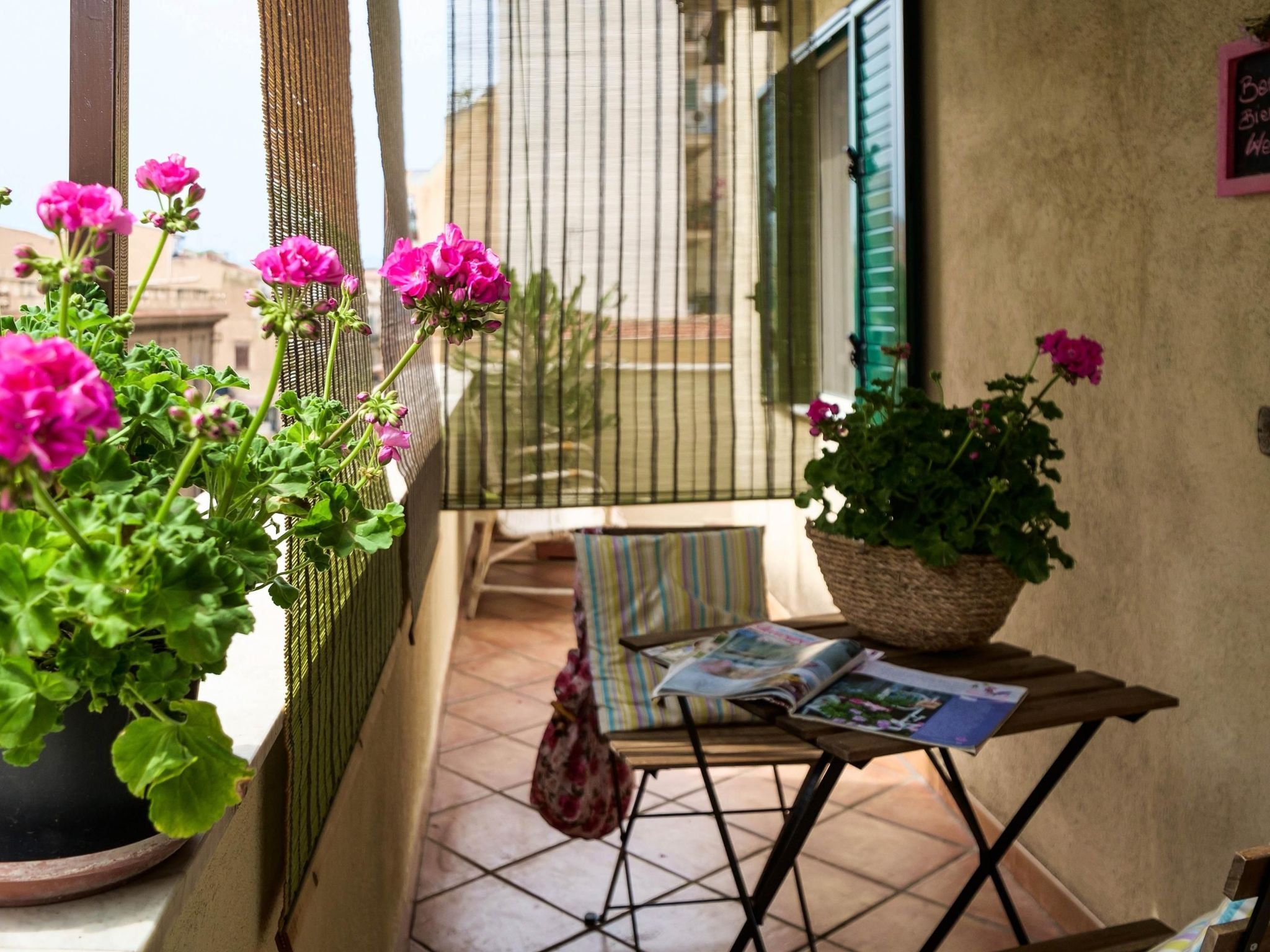 Wohnung mit Terrasse-Binnen