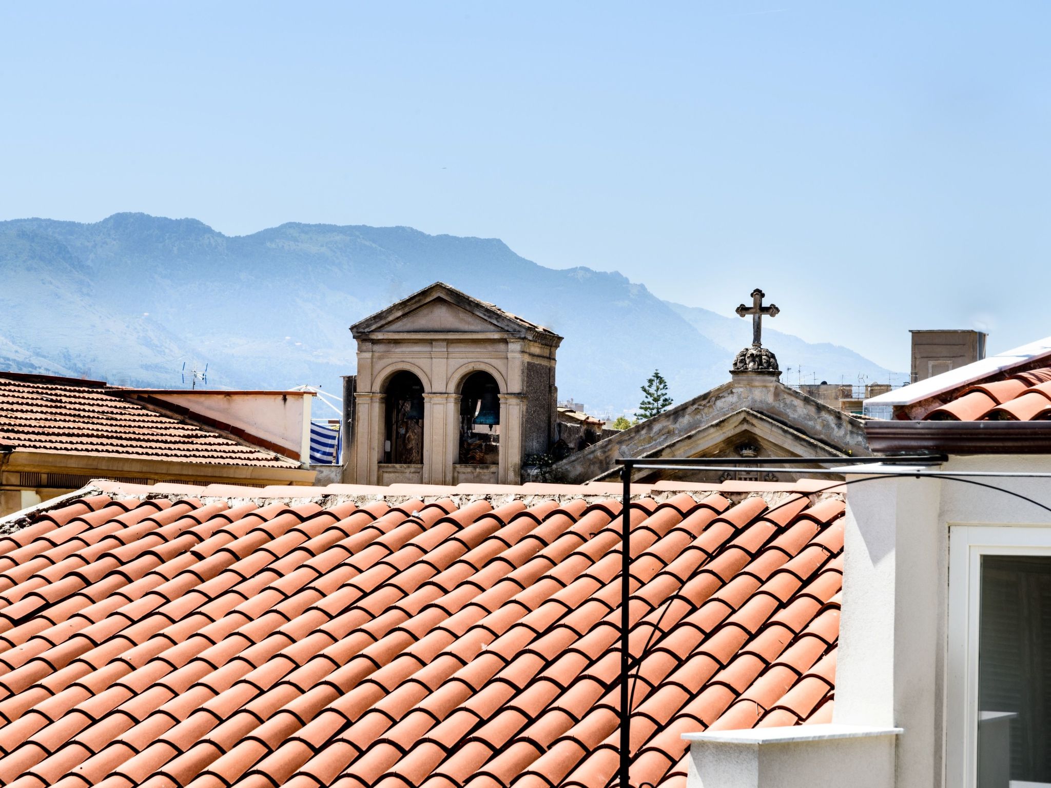 Ein-Zimmer-Wohnung 'Capo House' mit Balkon-Binnen