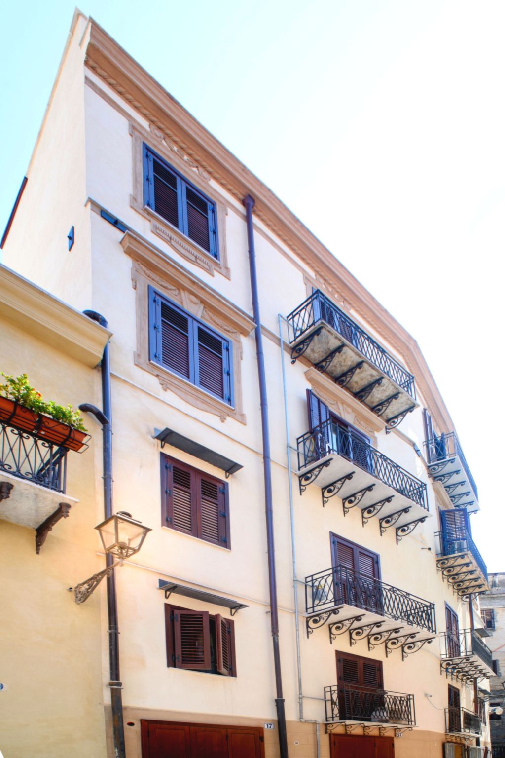 Ein-Zimmer-Wohnung 'Capo House' mit Balkon-Binnen